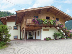 Гостиница Charming Apartment with Shared Pool in Waidring Tyrol  Вайдринг